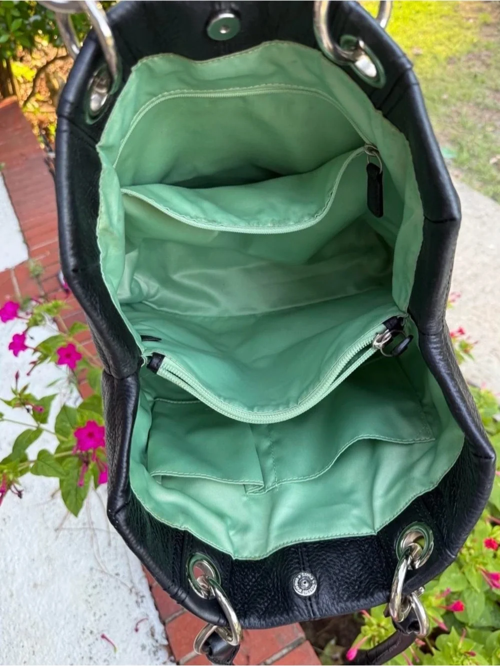 Coach 2010 shoulder